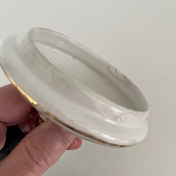 VINTAGE Pereiras Valado Porcelain Covered Oval Dish Cherubs Gold Trim Portugal - Picture 13 of 13